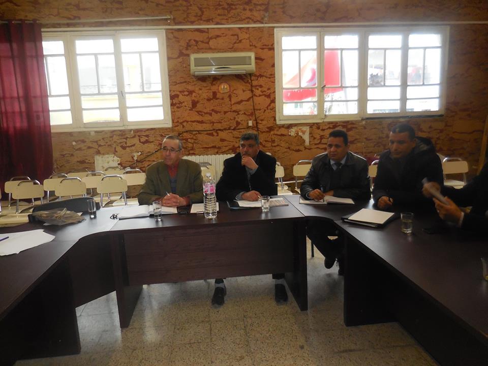 Une séance de travail commune entre les municipalités de Tabarka et d'Ain al-Sobah